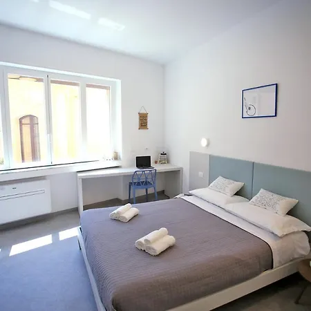 Mandolino Syracuse